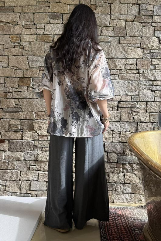 Rustic Peony Chintz Blouse Charcoal